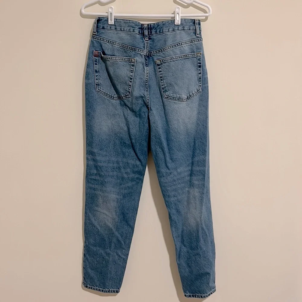 BDG Urban Outfitters High Rise Mom Jeans - Picture 4 of 5